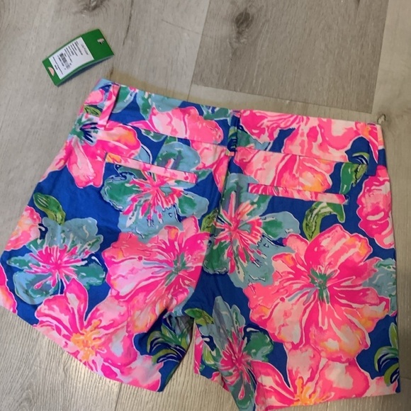 Lilly Pulitzer Callahan Shorts Beckon Blue Jungle Utopia Floral Print Size 00‎ - Picture 12 of 12